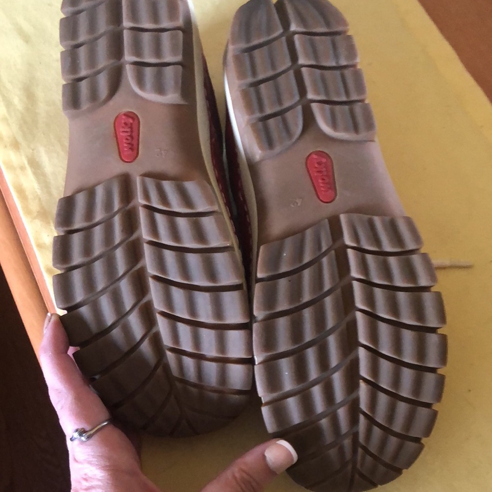 Wolky red boat style shoes - Picture 4 of 9